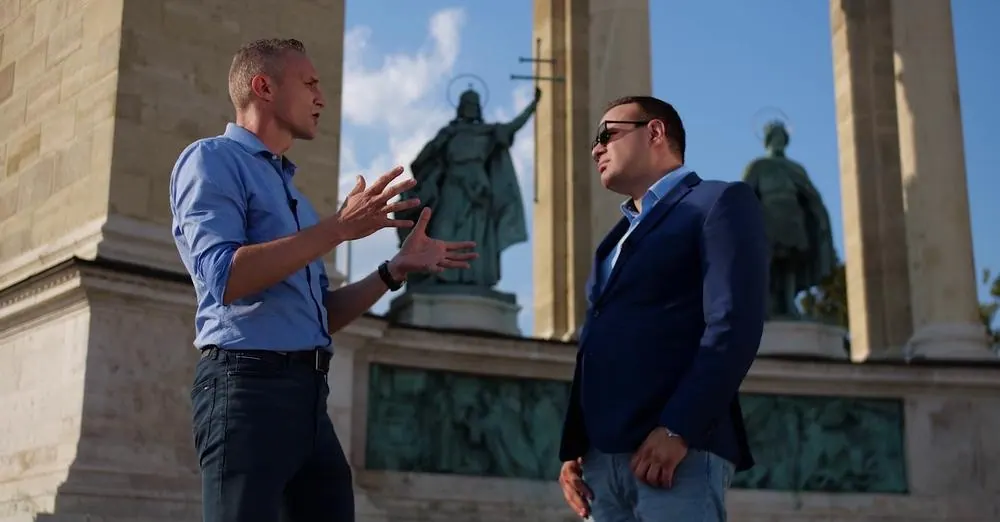 Szép Bence humorista Bagi Iván parodista