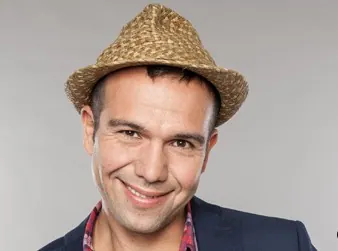 Ricsifiú megrendelése Kertész Richárd